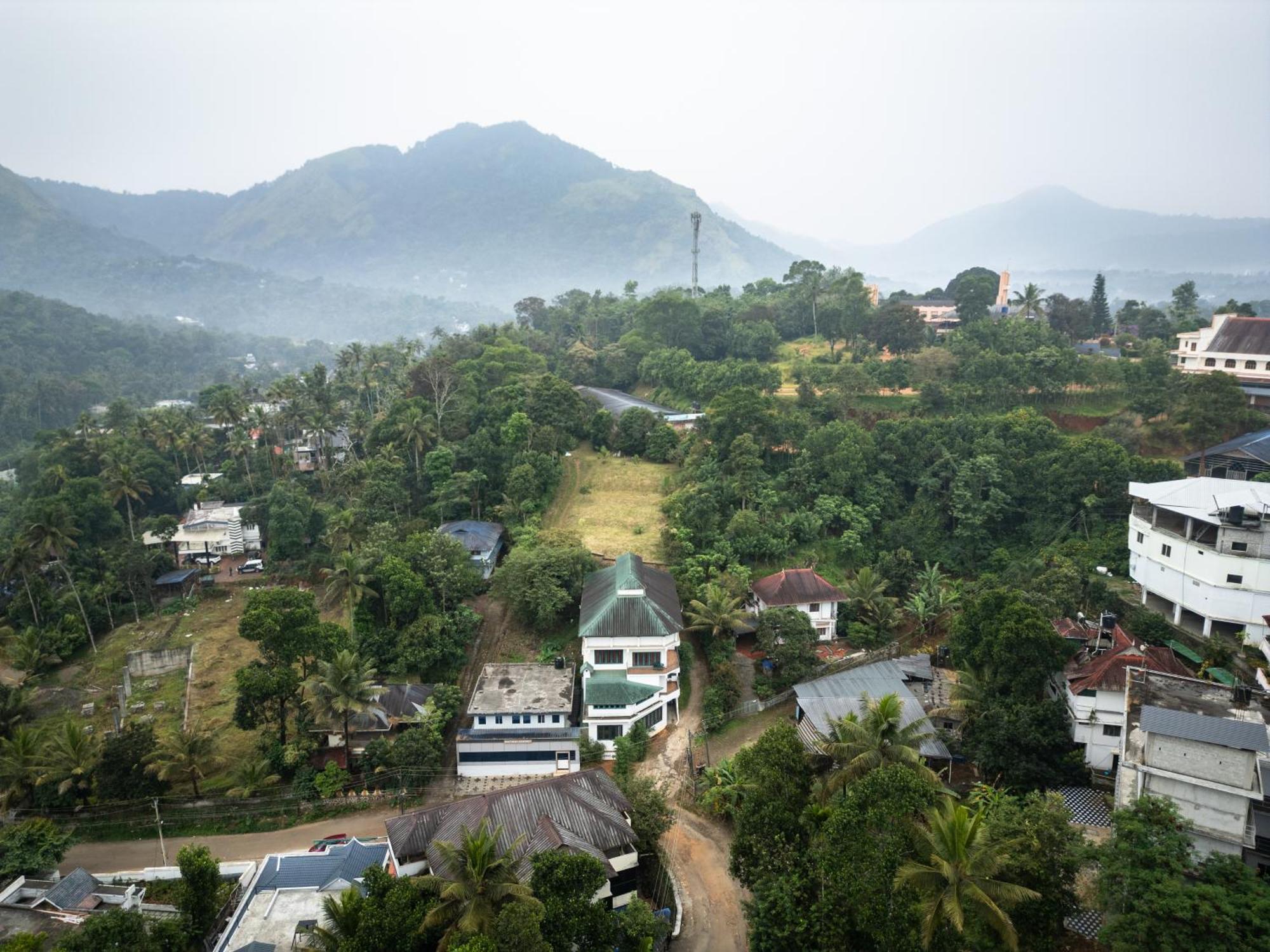 Urban Hills By Clustercloud Apartment Kattappana ภายนอก รูปภาพ