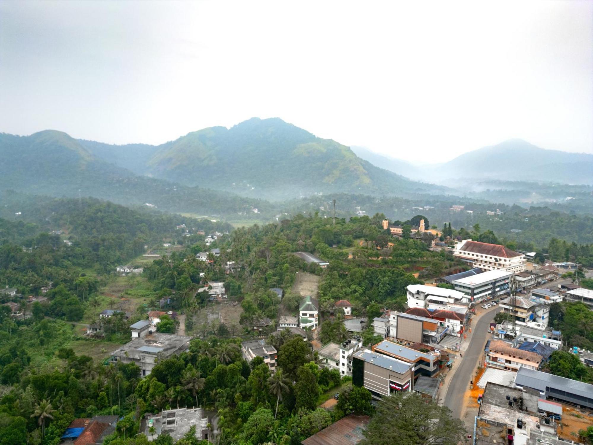 Urban Hills By Clustercloud Apartment Kattappana ภายนอก รูปภาพ