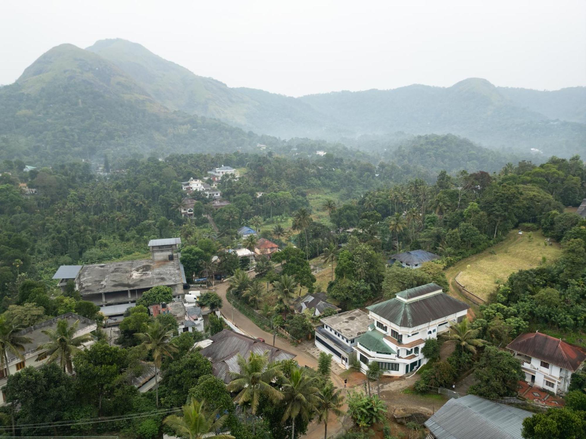 Urban Hills By Clustercloud Apartment Kattappana ภายนอก รูปภาพ
